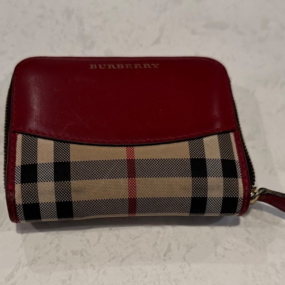 Burberry Horseferry Check Bodmin Zip Around Wallet - Parade Red - Picture 2 of 4